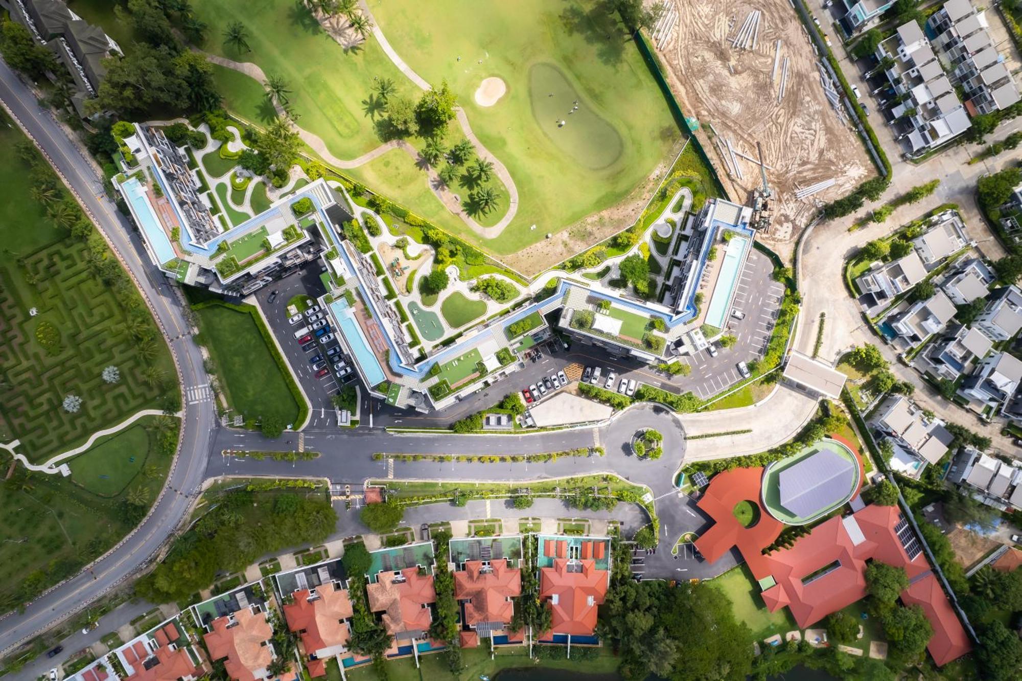 Skypark Laguna Apartments Bangtao Bang Tao Beach  Buitenkant foto